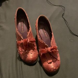 Red vintage shoes, a little scratched but not too bad